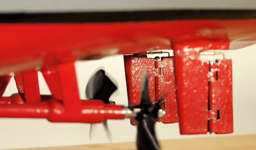 Drive shafts and rudder video